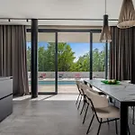 Villa She Luxury By Istrialux