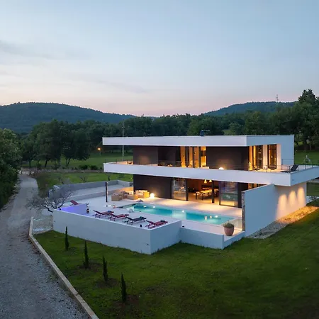 Villa She Luxury By Istrialux